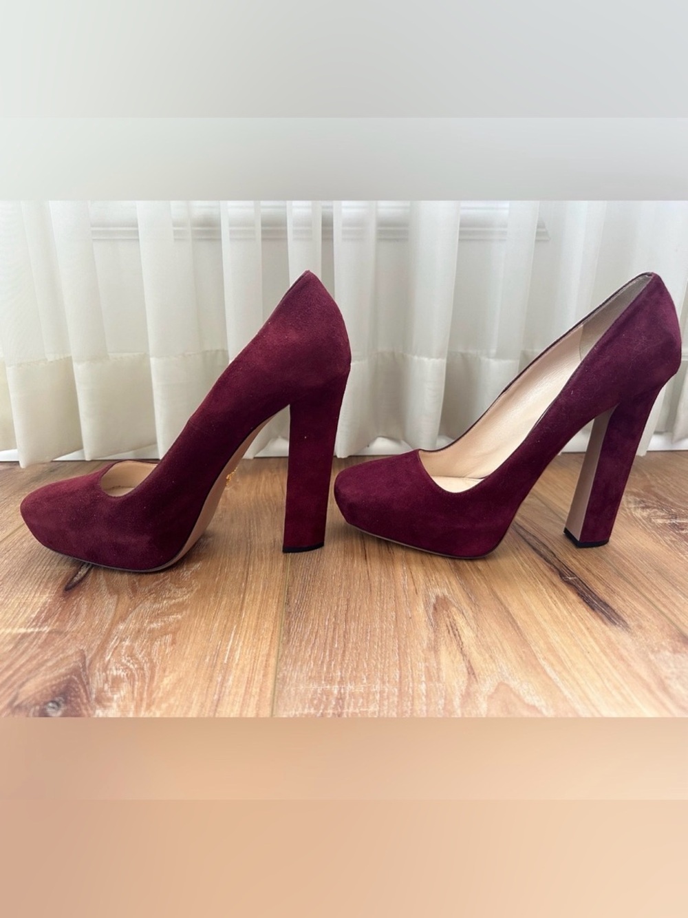 Prada Runway Style Burgundy Suede Pumps Size 42 Made in Italy - Picture 7 of 7